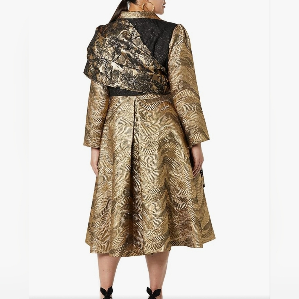MAKING THE CUT Women Standard Metallic Jaquard Gold Coat & Scarf (Size XXL) NEW - Picture 3 of 5